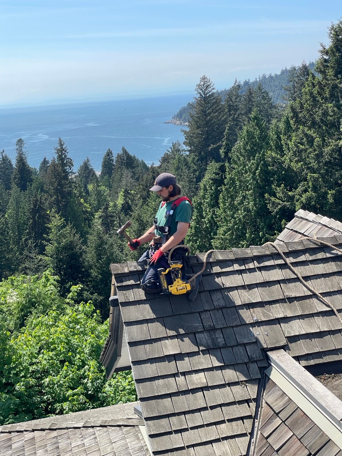 Roofing — photo 2